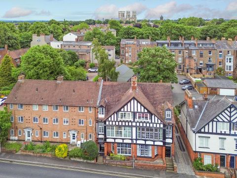 Queen Annes Road, York YO30