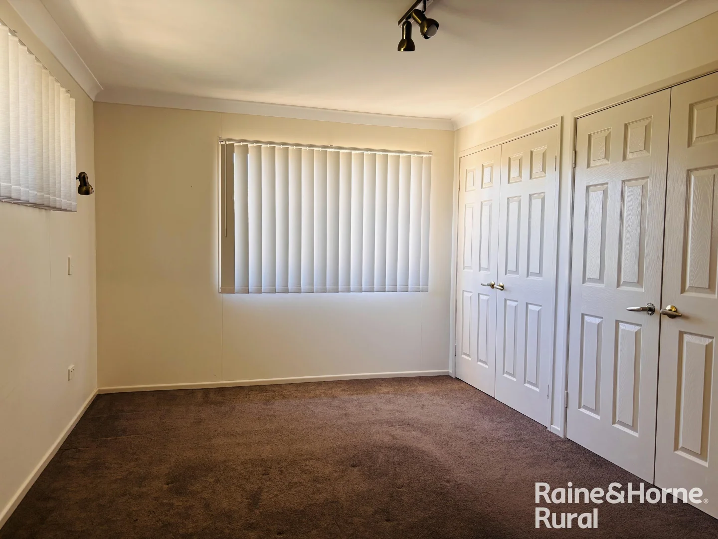 Additional image 3 of 7-13 Edwardes Street, Roma QLD 4455