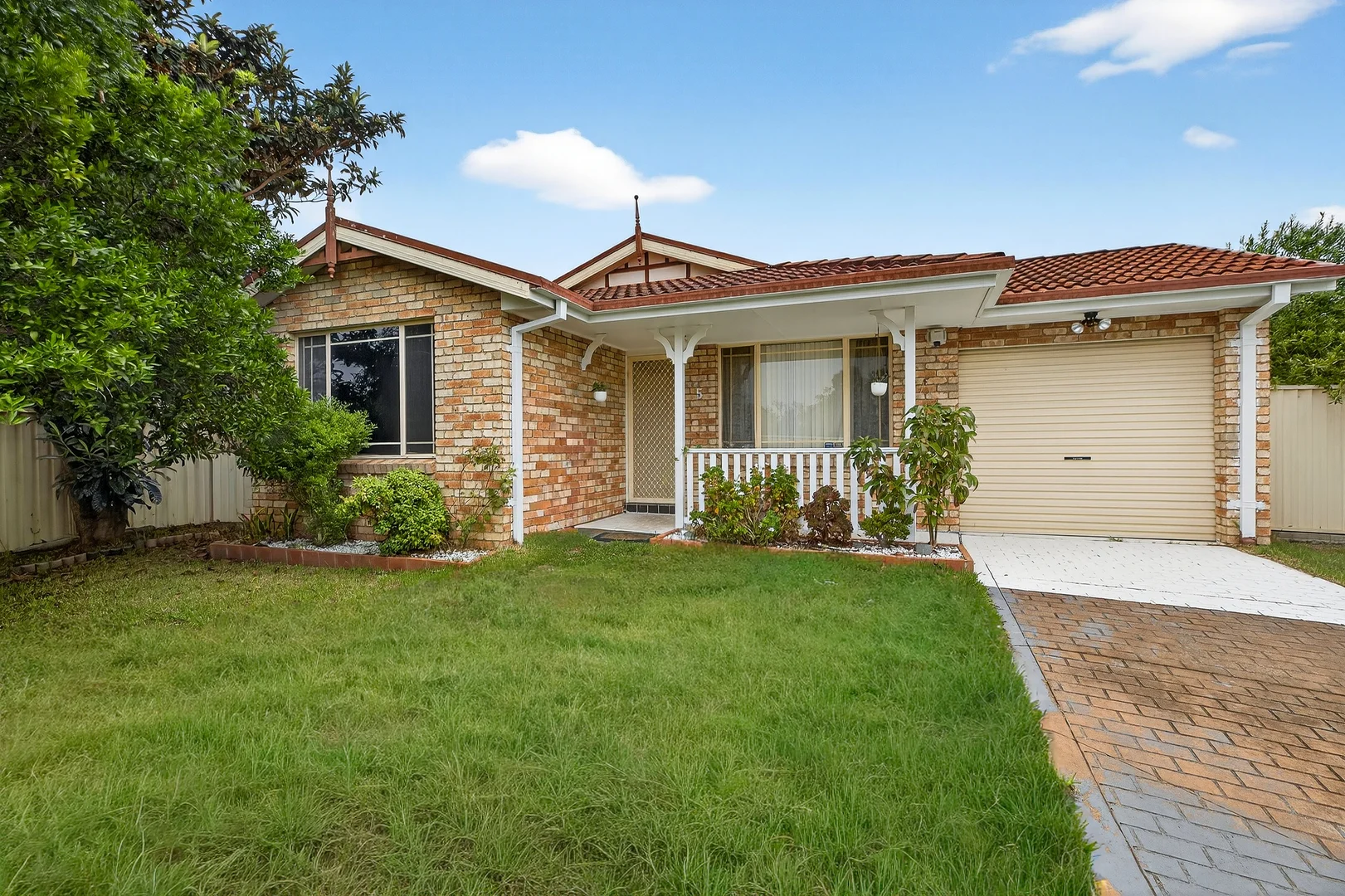Additional image 3 of 5 Jillian Place, Macquarie Fields NSW 2564