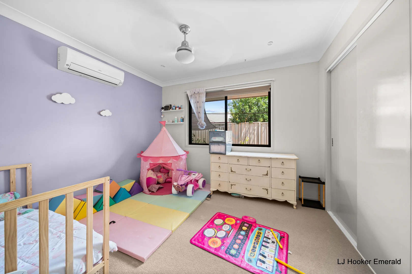 Additional image 9 of 4 Highland Court, Emerald QLD 4720