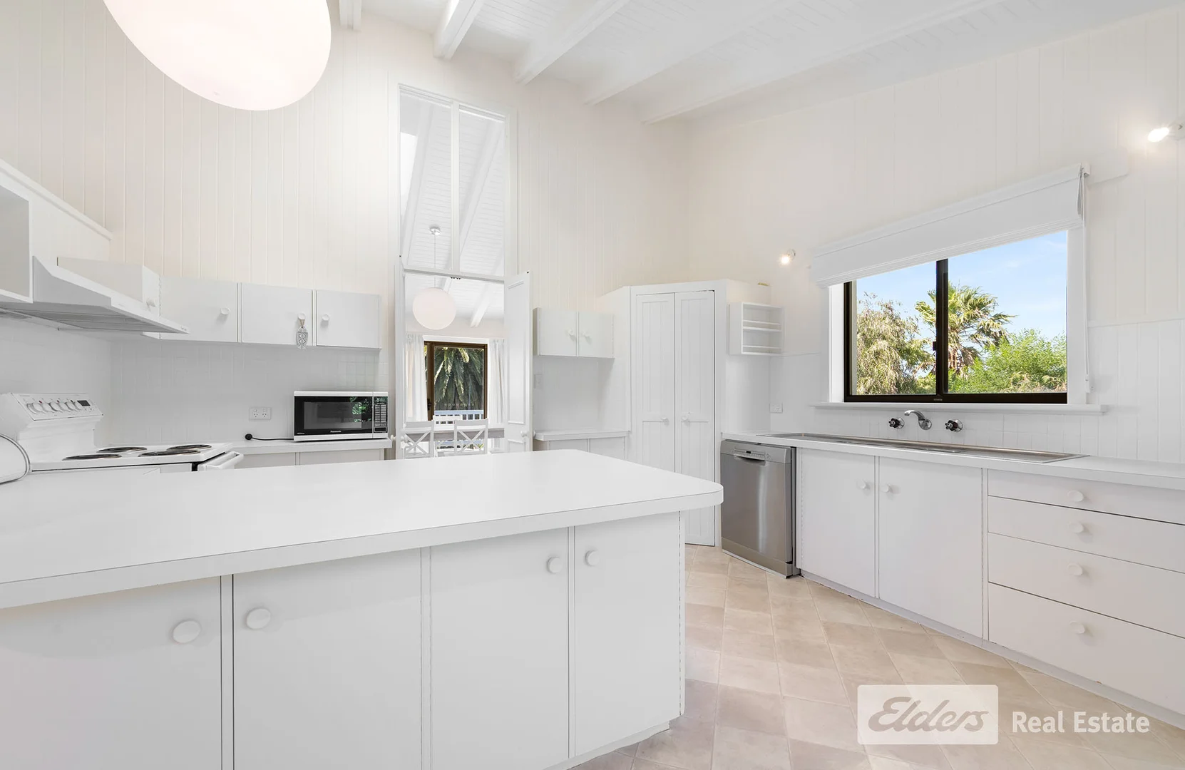 Additional image 10 of 19 Barrowmans Drive, Robe SA 5276