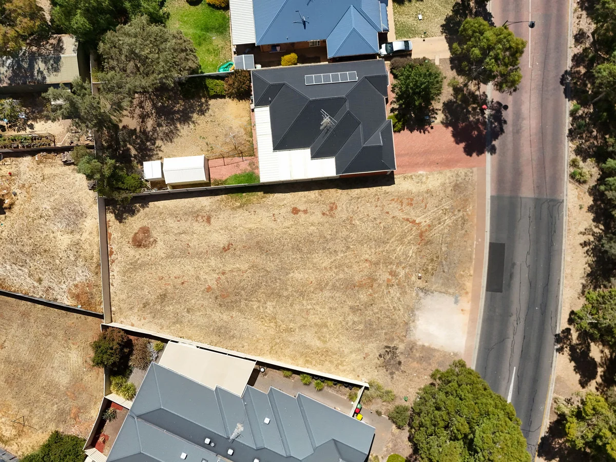 8 Strathaird Boulevard, Smithfield SA 5114 photo 3