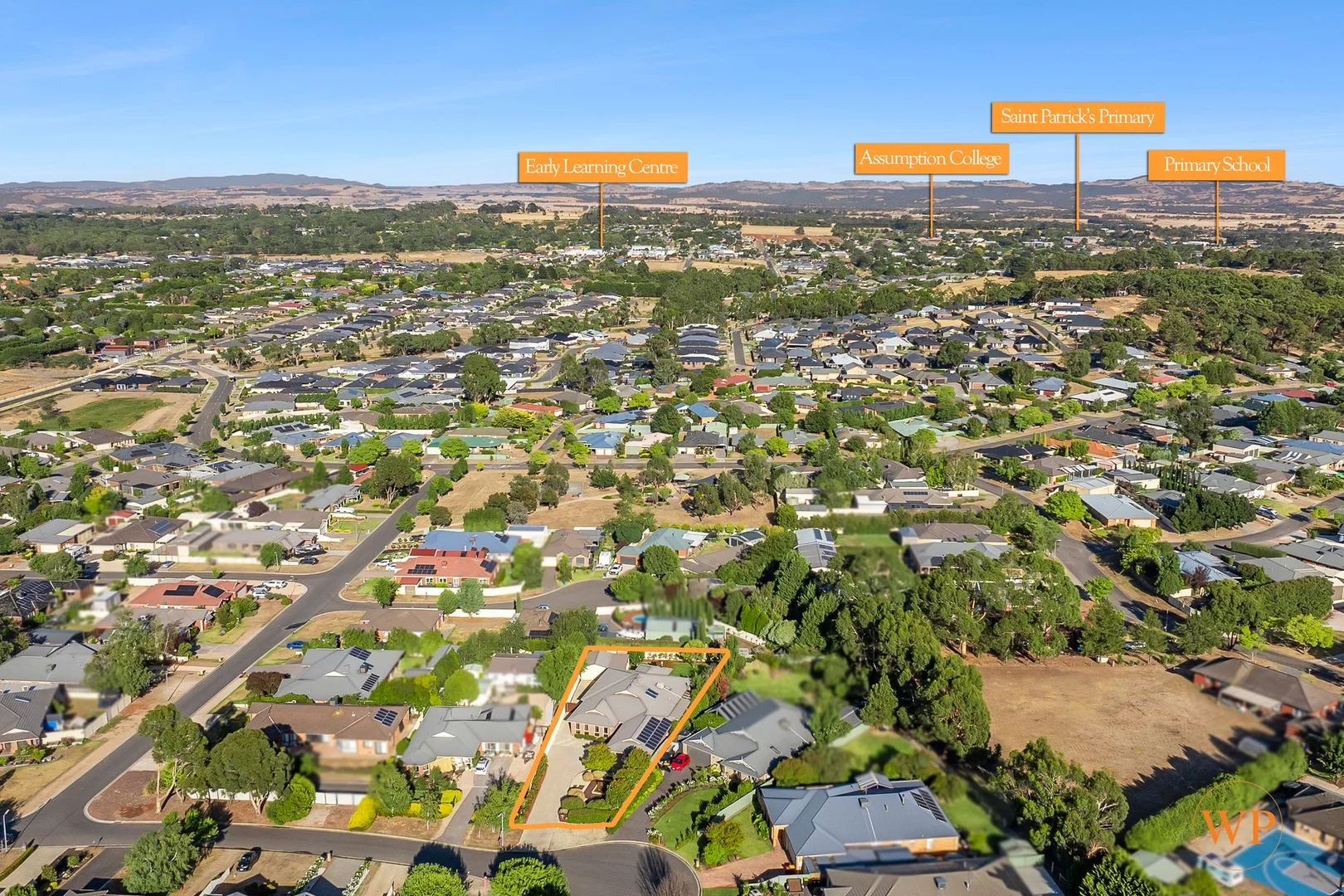 Additional image 25 of 8 Golden Elm Court, Kilmore VIC 3764