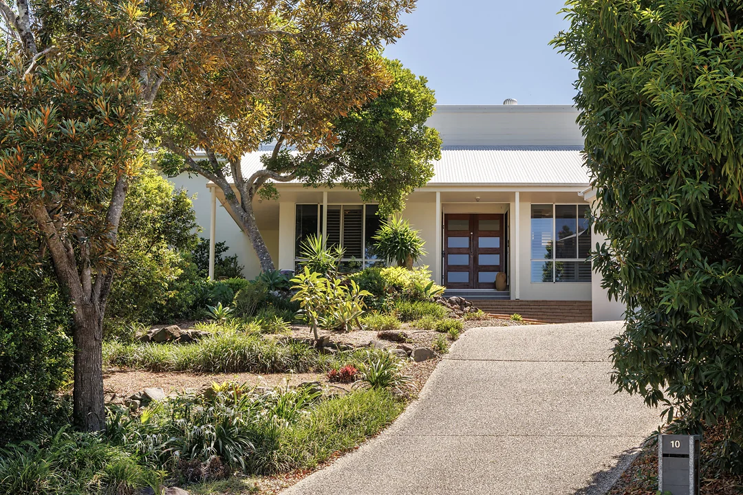 10 Flagship Court, Castaways Beach QLD 4567