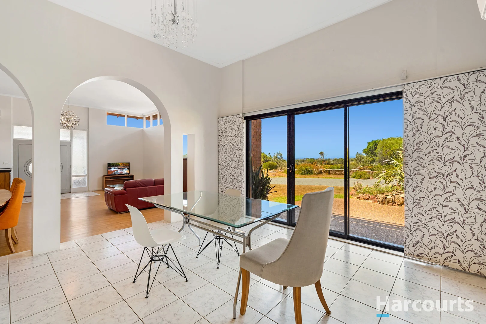 Additional image 8 of 19 The Esplanade, Caves Beach NSW 2281