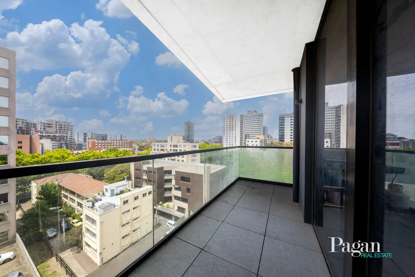 Additional image 3 of 809/77 Queens Road, Melbourne VIC 3004