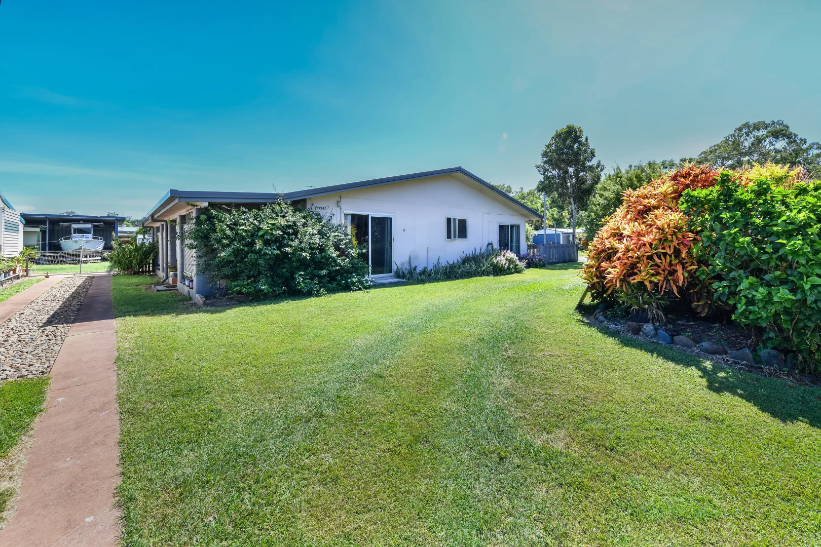 Additional image 15 of 9 Park Drive, Midge Point QLD 4799