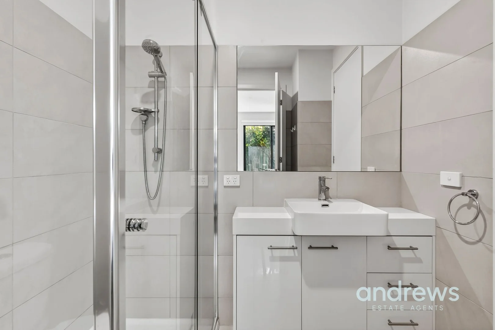 Additional image 8 of 2/16 Mundy Street, Geelong VIC 3220