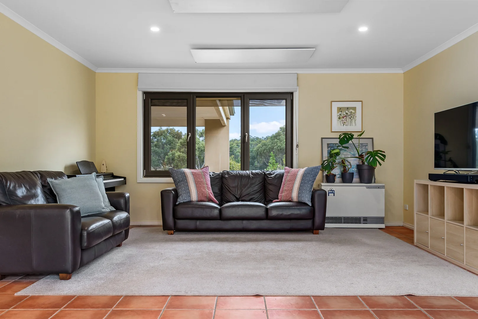 Additional image 6 of 30 Greenwood Grove, Woodend VIC 3442