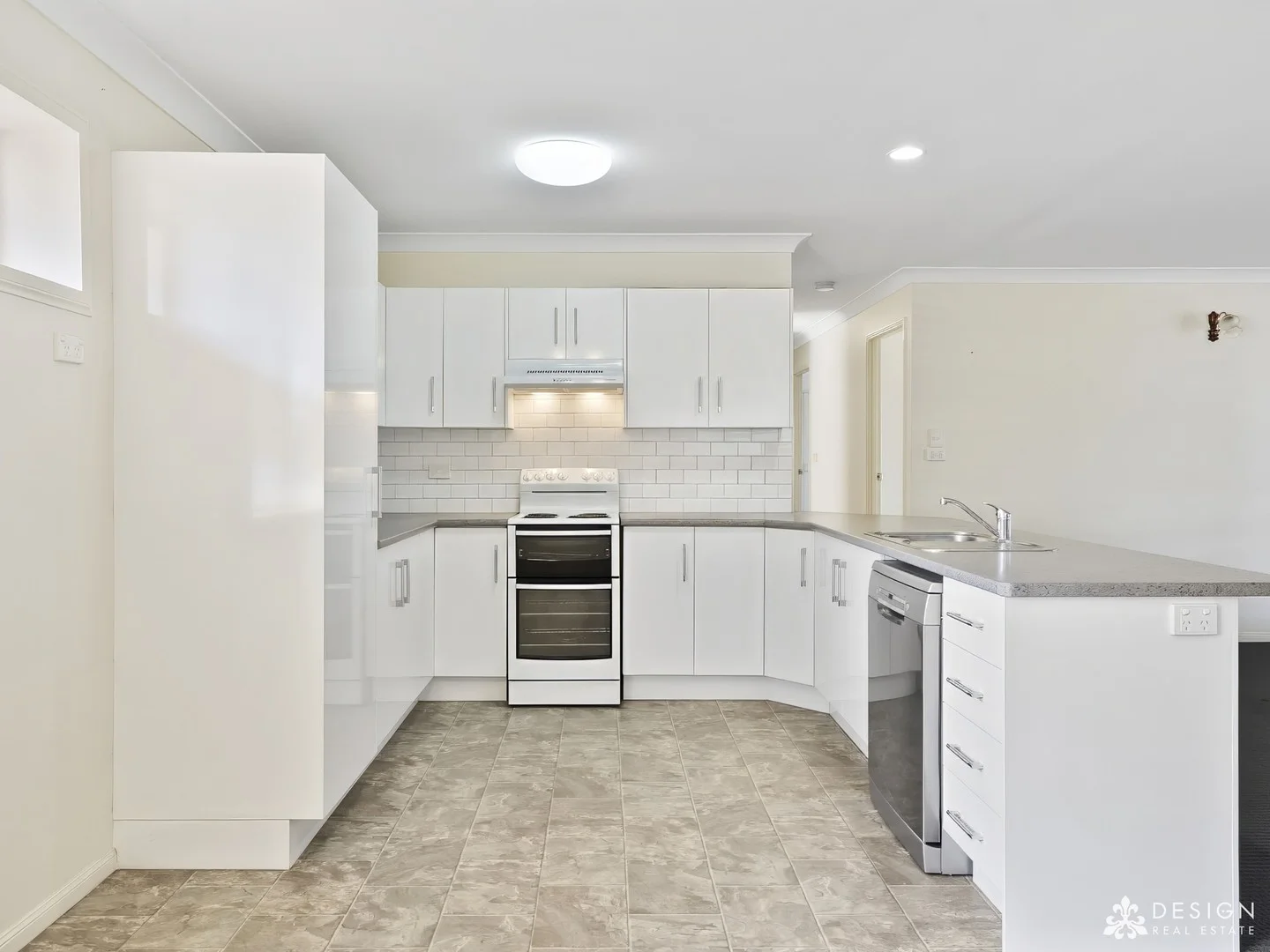 Additional image 3 of 1/17 Bernard Street, Berserker QLD 4701