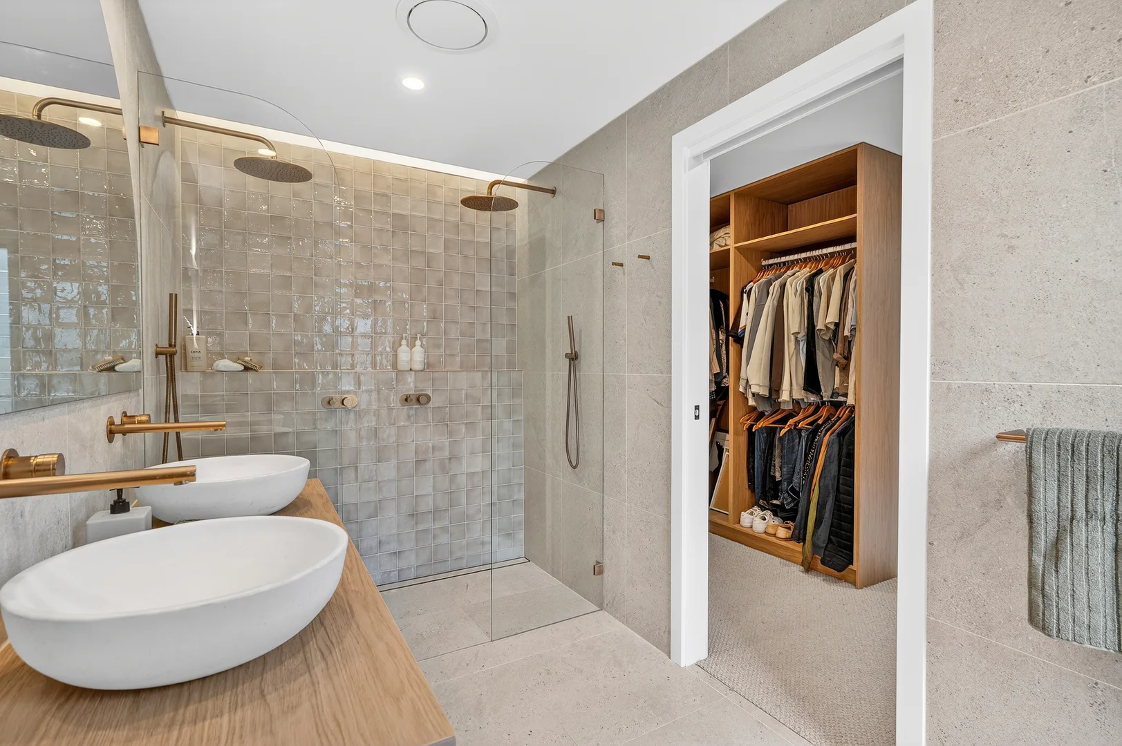 Additional image 14 of 82 Lowanna Avenue, Forresters Beach NSW 2260