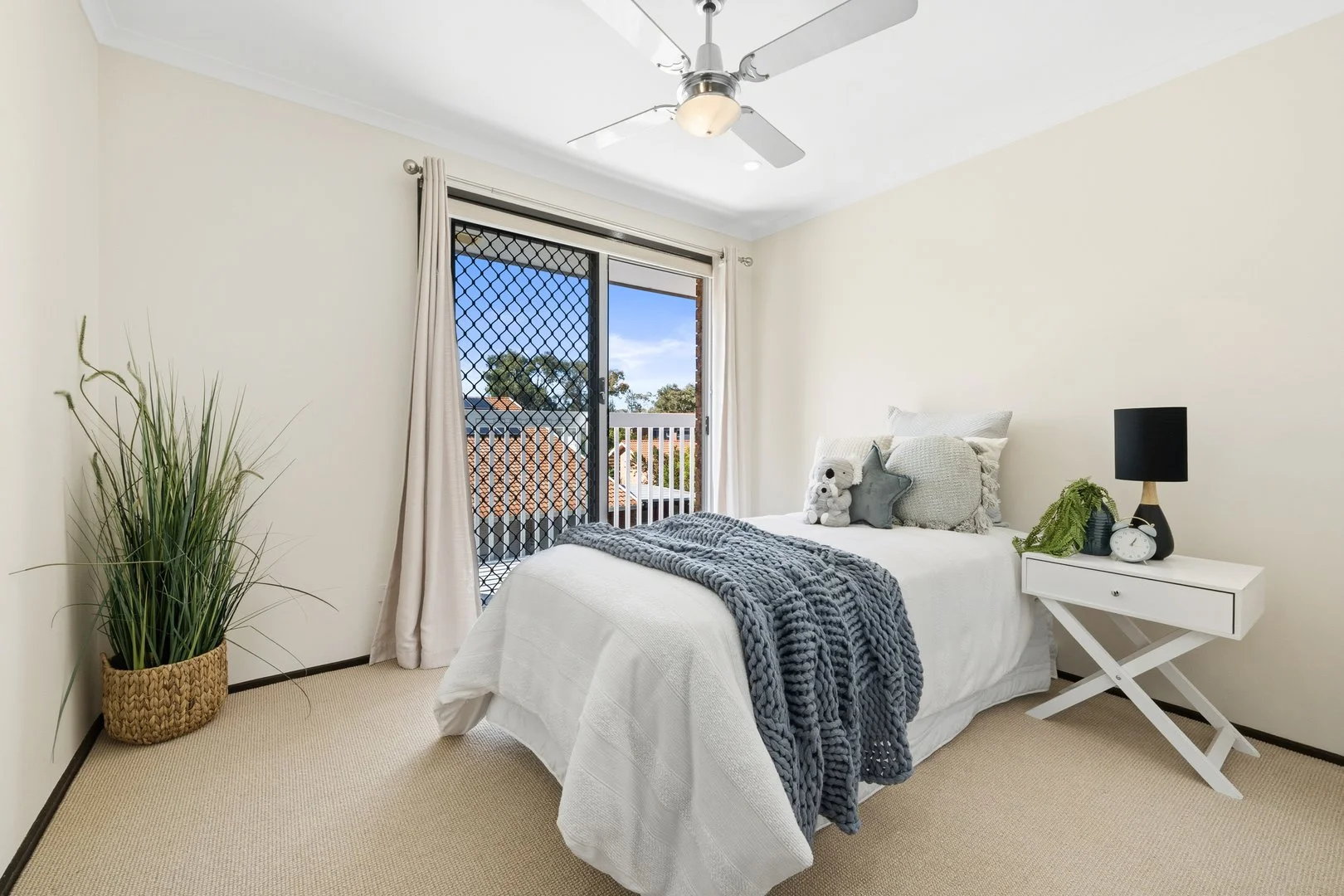 Additional image 31 of 4/32 Clamp Place, Greenway ACT 2900