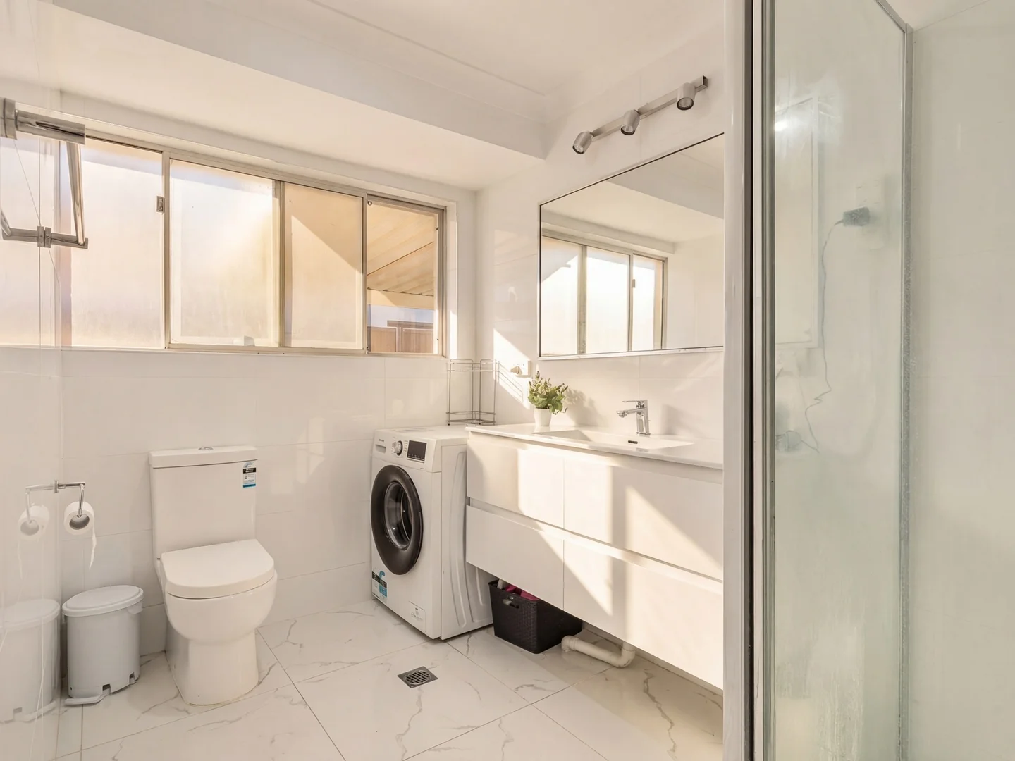 Additional image 22 of 15 Yunga Court, Broadbeach Waters QLD 4218