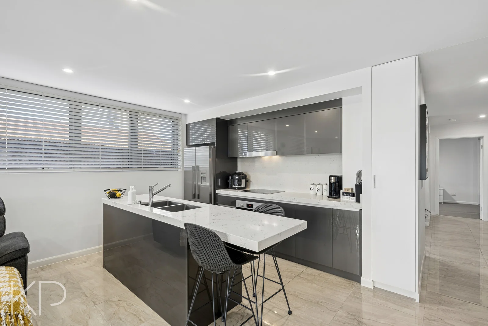 Additional image 3 of 201/14 Cannes Avenue, Surfers Paradise QLD 4217