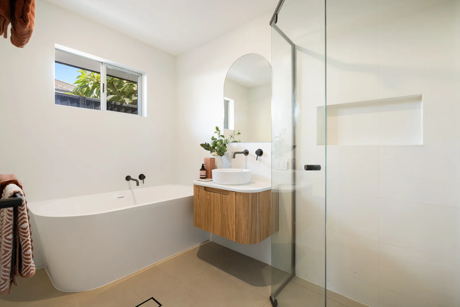 Additional image 16 of 83 Amalfi Drive, Isle Of Capri QLD 4217