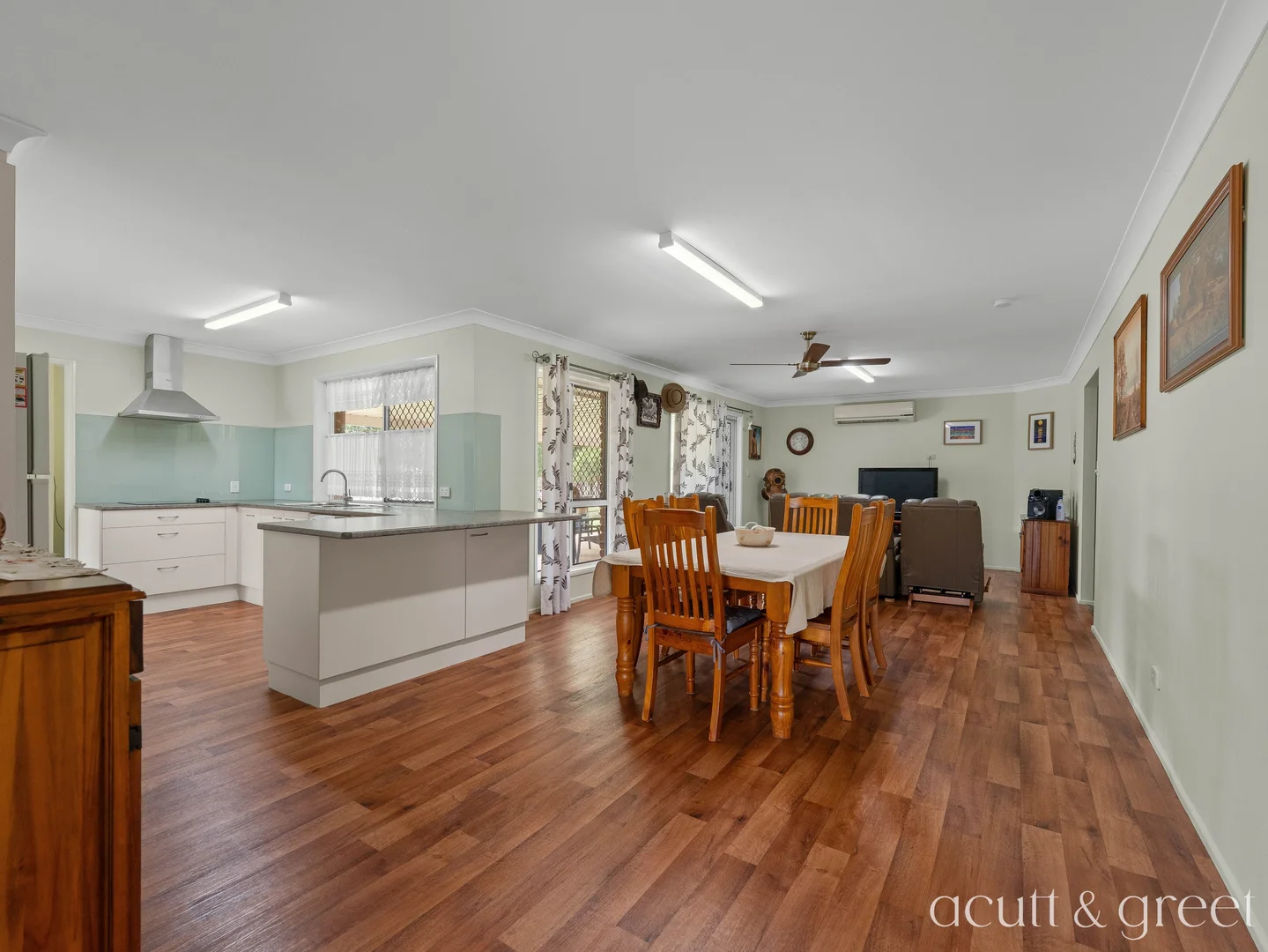 Additional image 14 of 7 Eucalyptus Place, Walloon QLD 4306