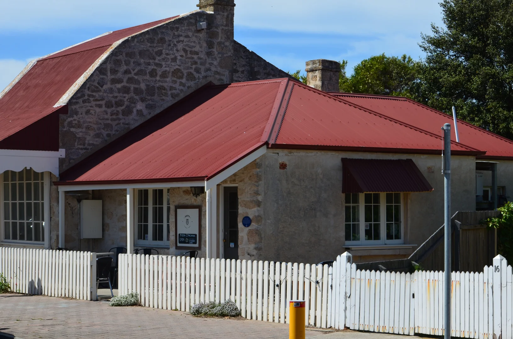 Additional image 3 of 18 Victoria Street, Robe SA 5276