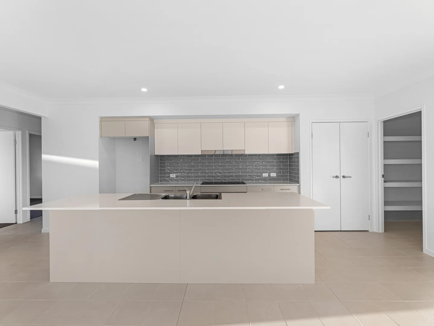 Additional image 3 of 14 Charlotte Court, Kawungan QLD 4655