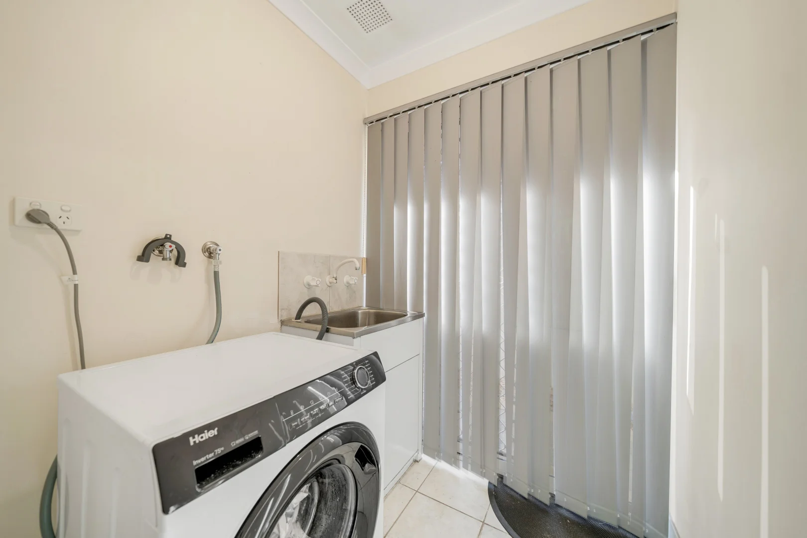 Additional image 13 of 2A Fleming Avenue, Bentley WA 6102