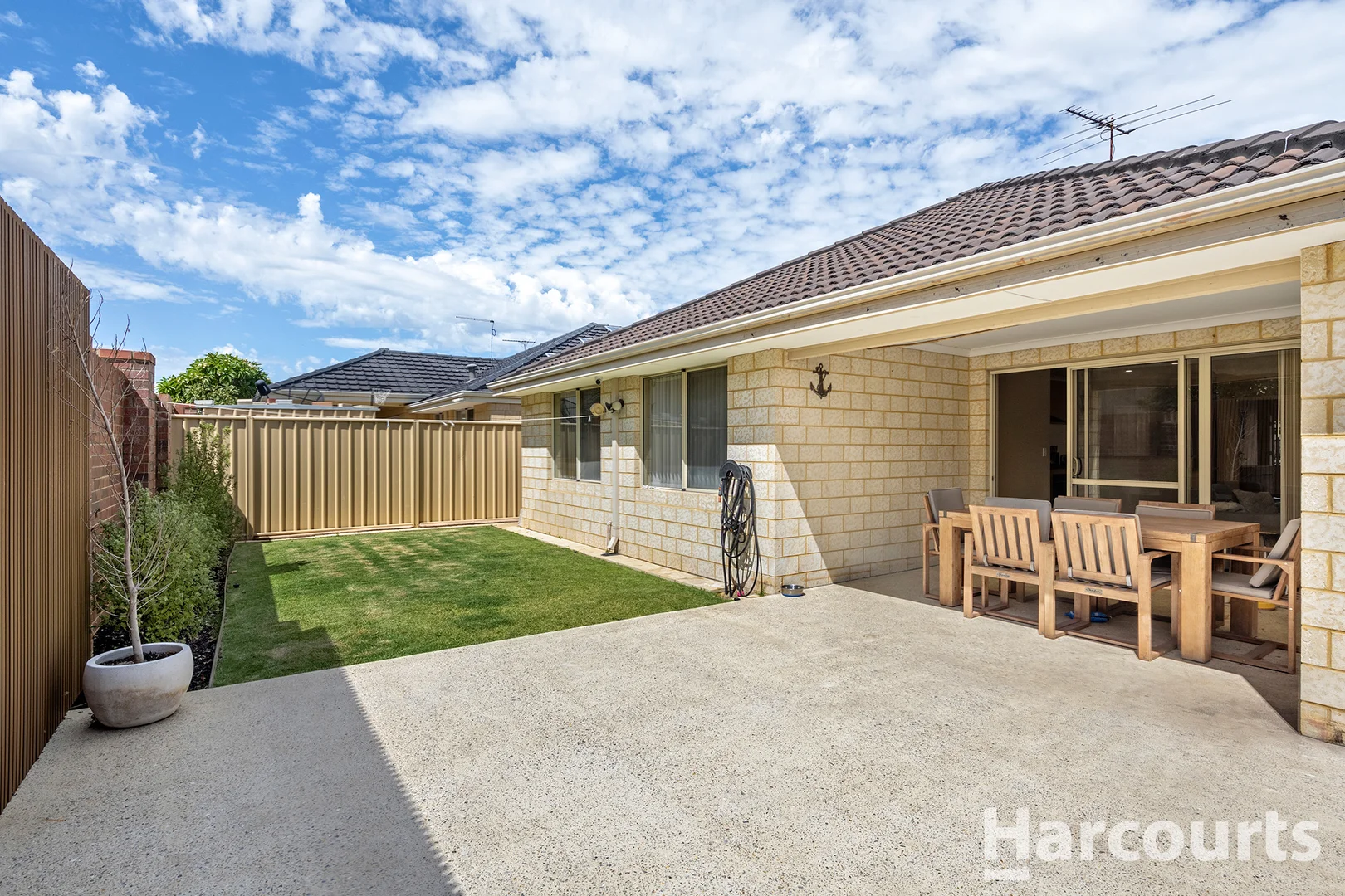 Additional image 15 of 27 Finsbury Drive, Thornlie WA 6108