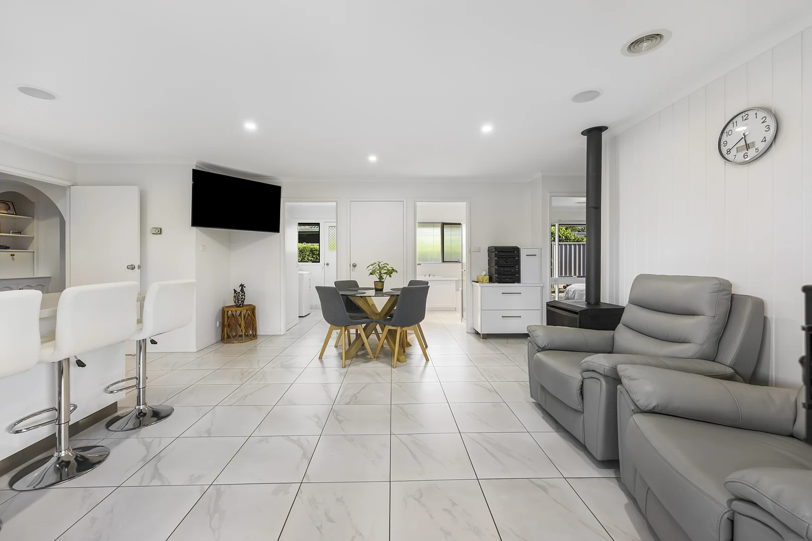 Additional image 11 of 95 Grandview Grove, Wendouree VIC 3355