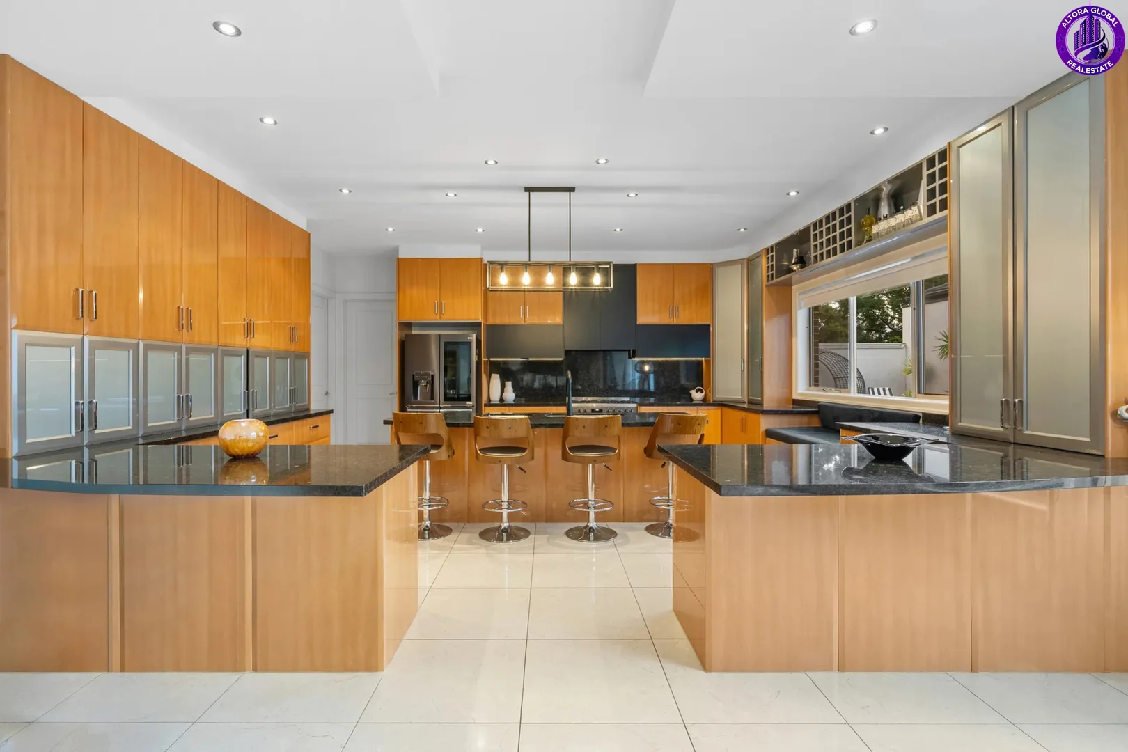 Additional image 11 of 1 SOVEREIGN WAY, Hillside VIC 3037