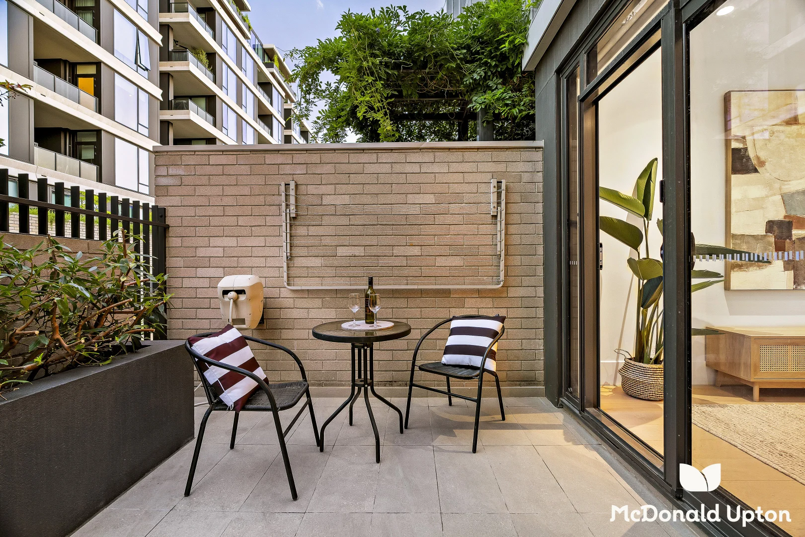 Additional image 7 of 33 Maple Walk, Moonee Ponds VIC 3039