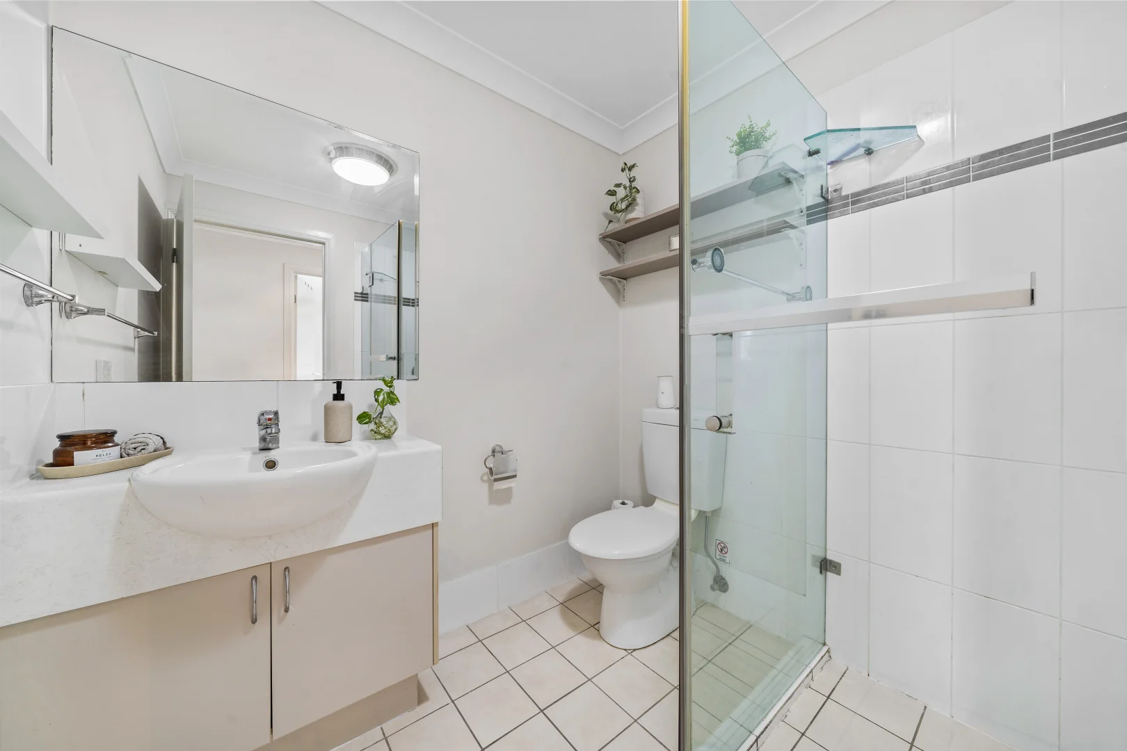 Additional image 8 of 1/2-4 Gloucester Street, Waterford QLD 4133