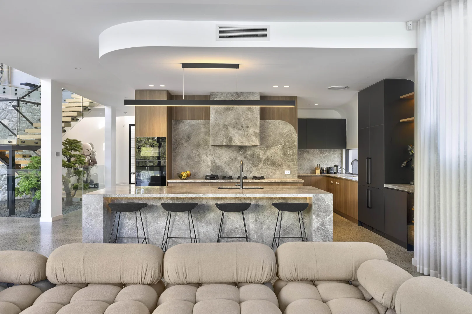 Additional image 3 of 20 Rebecca Court, Broadbeach Waters QLD 4218