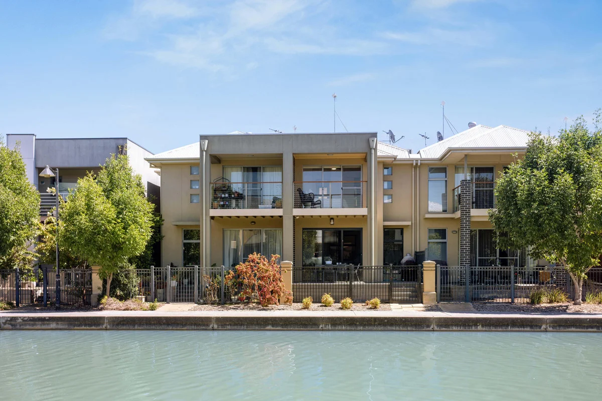 26A Nelson Crescent, Mawson Lakes SA 5095