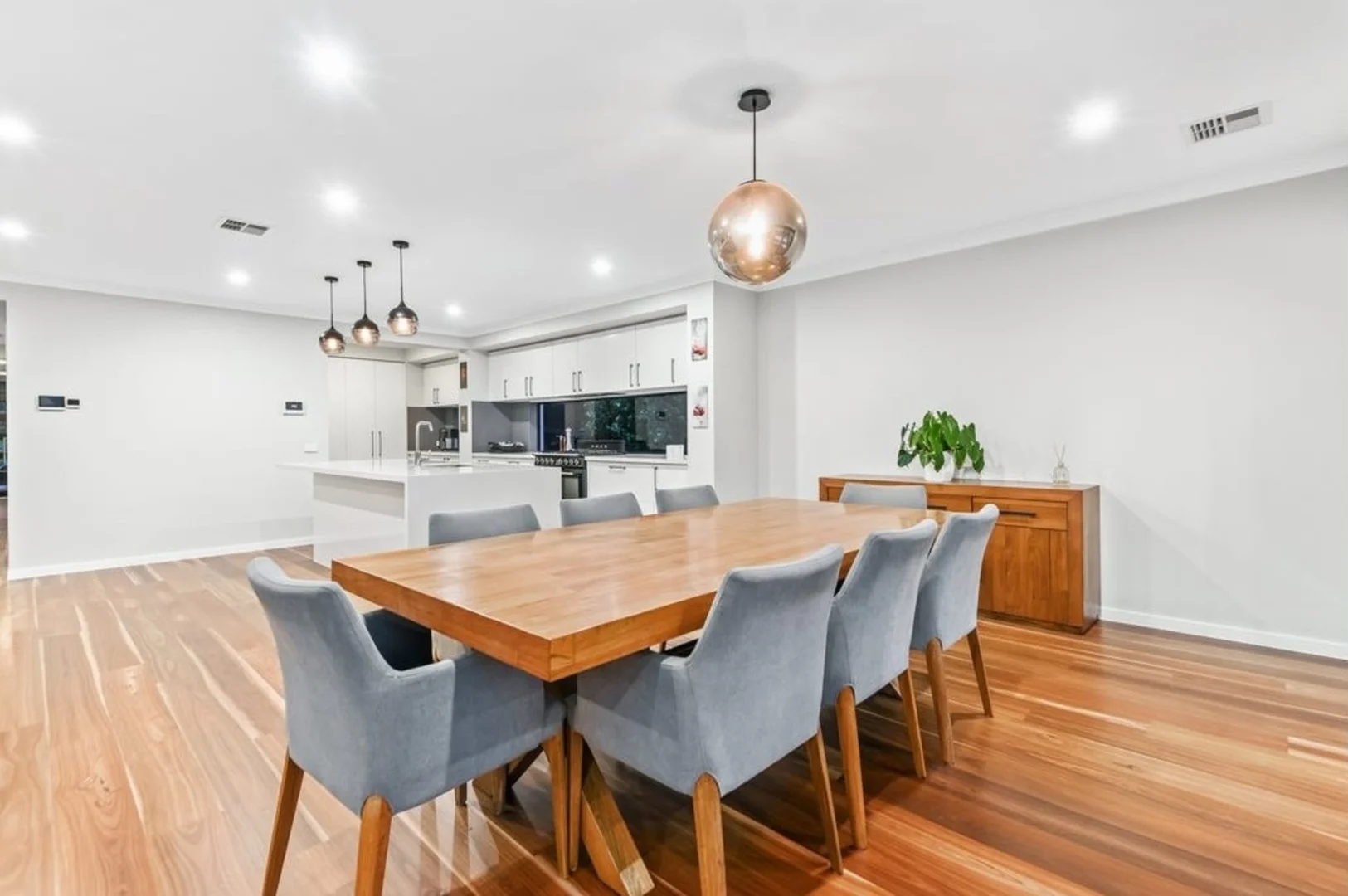 Additional image 4 of 4 Spence Street, Burwood VIC 3125