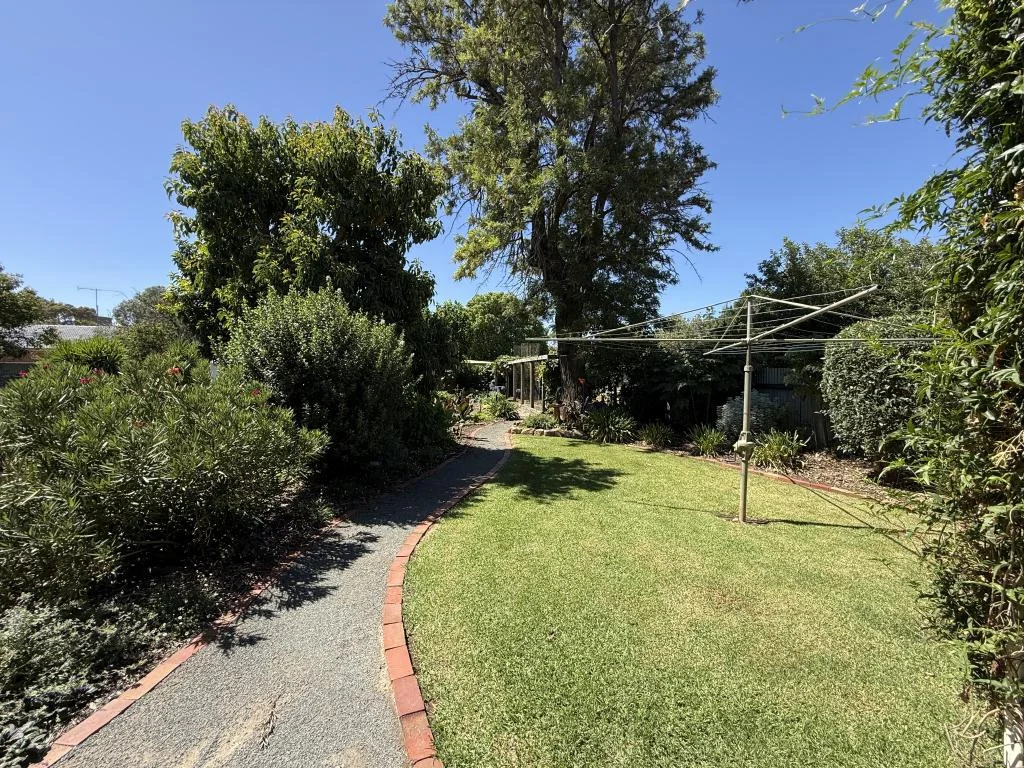 Additional image 25 of 6 Tocumwal Street, Finley NSW 2713