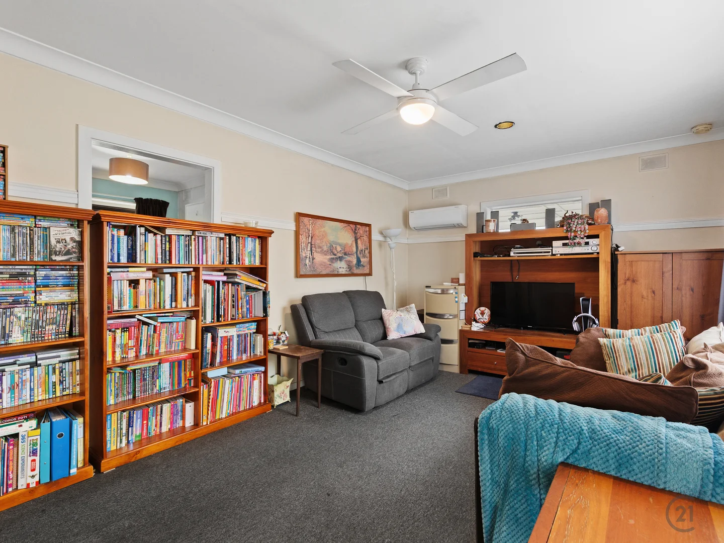 Additional image 3 of 61 Collins Parade, Hackham SA 5163