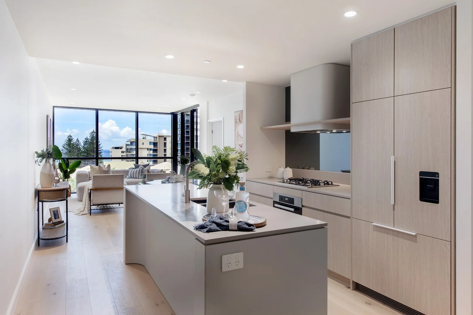 606/7-9 Mermaid Avenue, Mermaid Beach QLD 4218