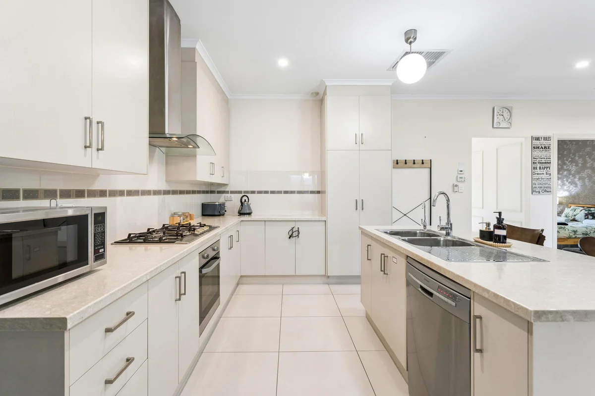 Additional image 2 of 34 Meadowvale Road, Modbury SA 5092