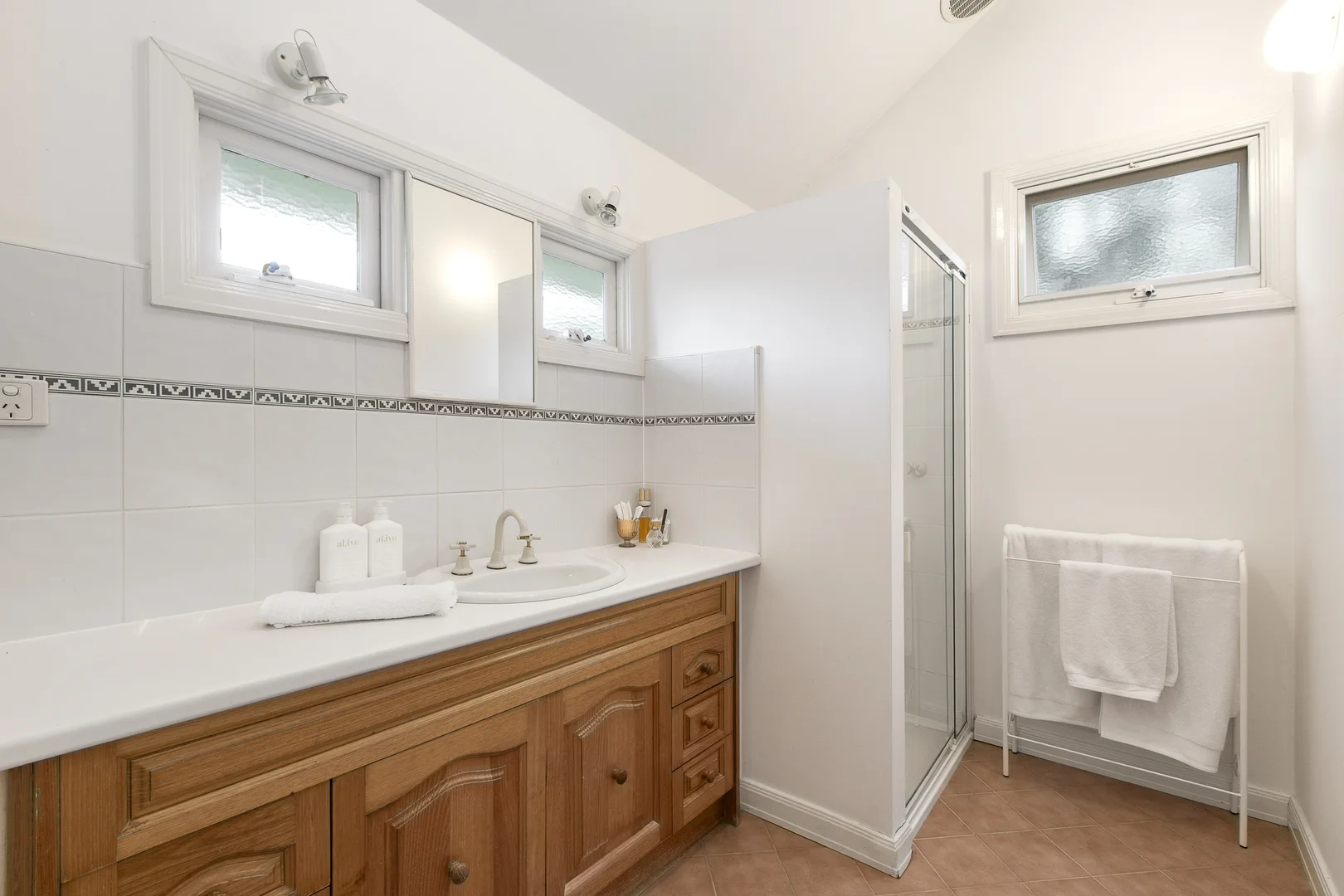 Additional image 8 of 36 Wattle Valley Road, Canterbury VIC 3126