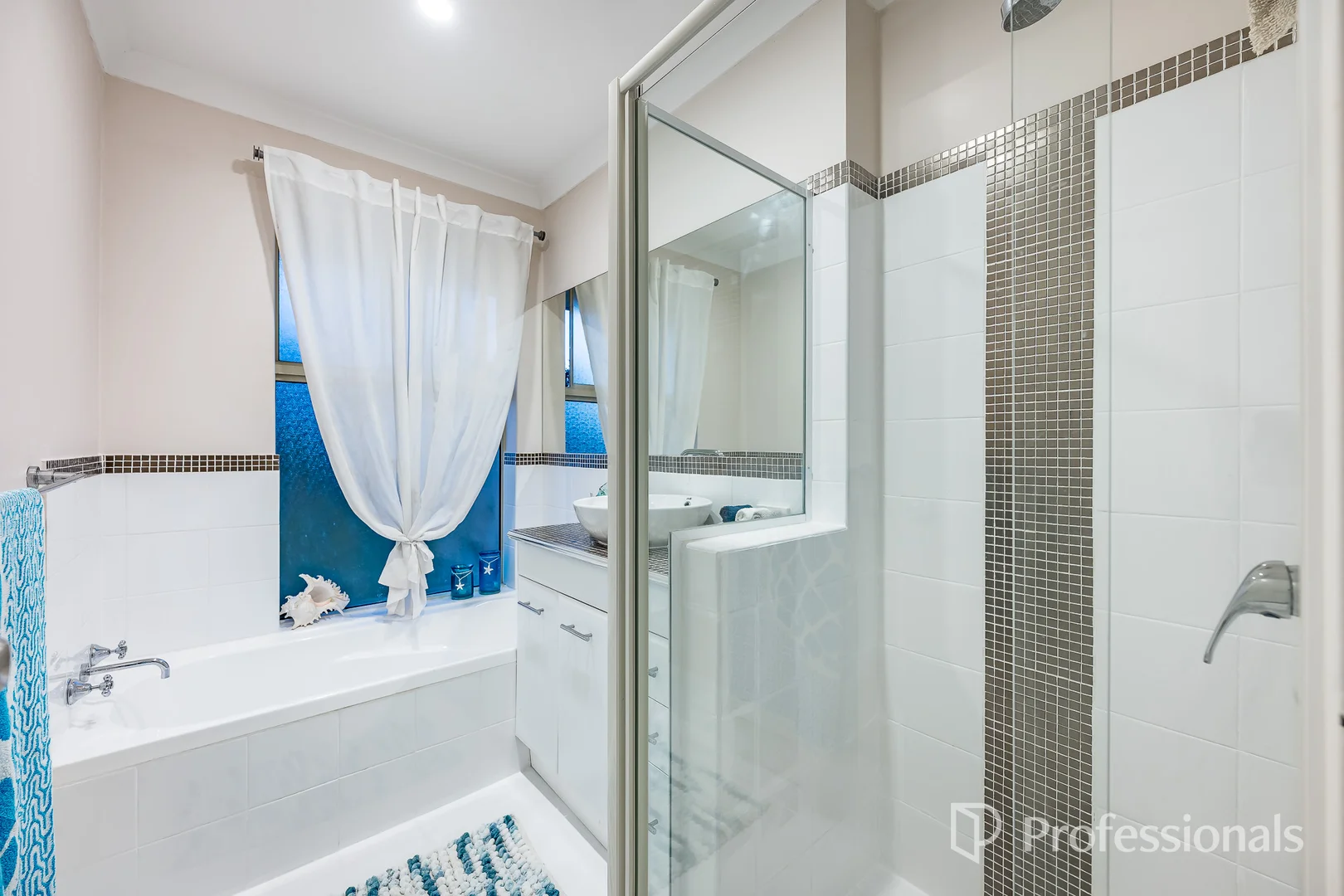 Additional image 18 of 17 Gidley Cove, Quinns Rocks WA 6030