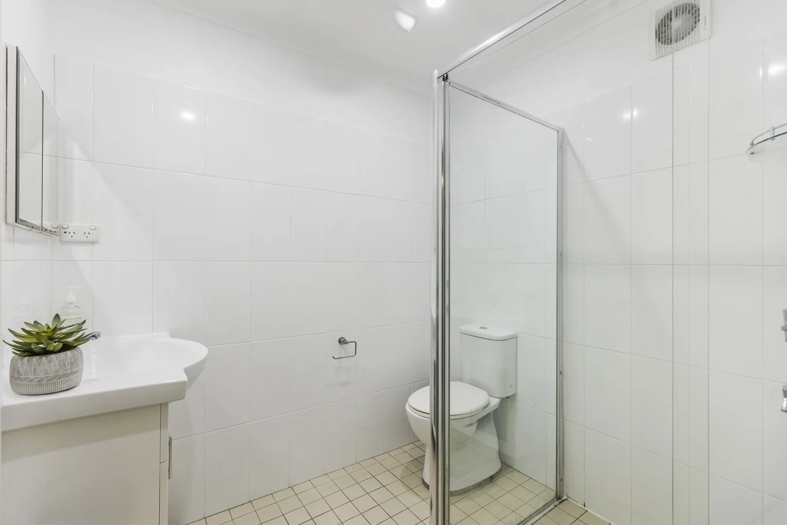 Additional image 18 of 4 Hopetoun Street, Forresters Beach NSW 2260