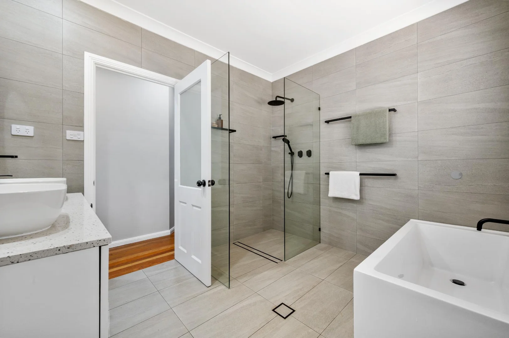 Additional image 9 of 52 Barrington Grove, Thornton NSW 2322