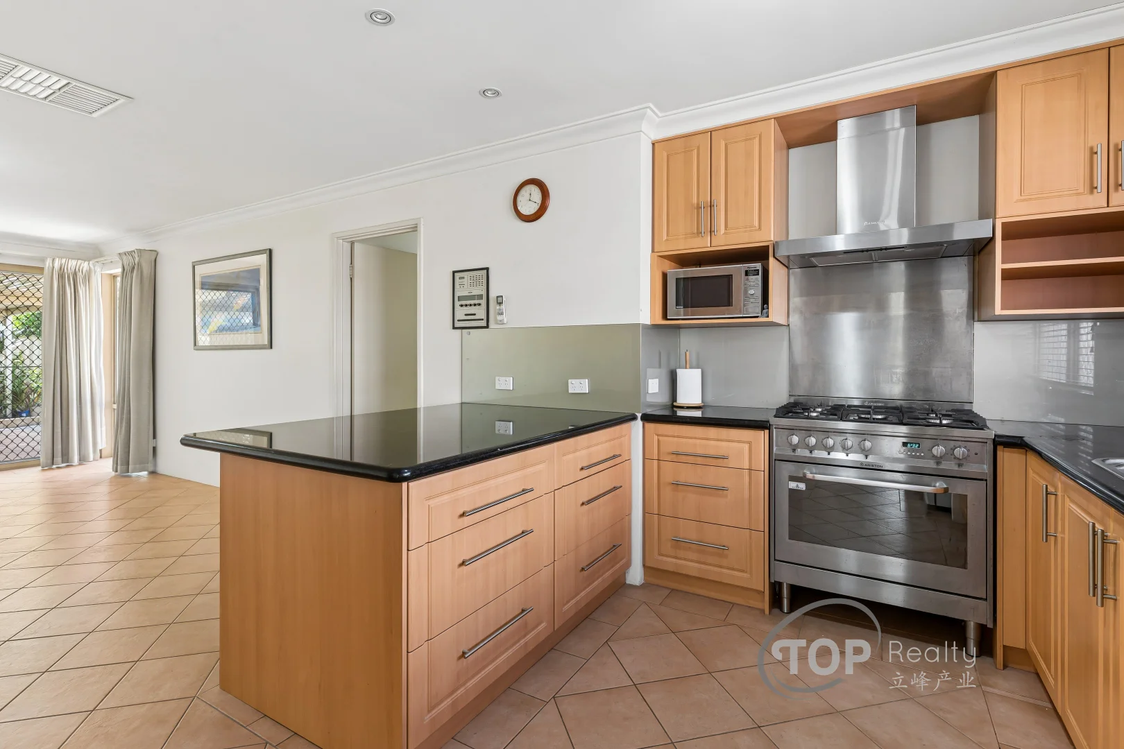 Additional image 15 of Unit 1/6 Twomey Place, Willetton WA 6155