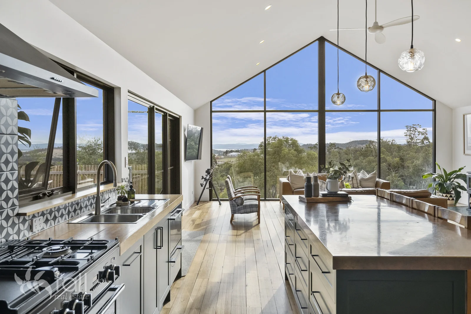 Additional image 17 of 28 Rosehill Drive, Sandford TAS 7020