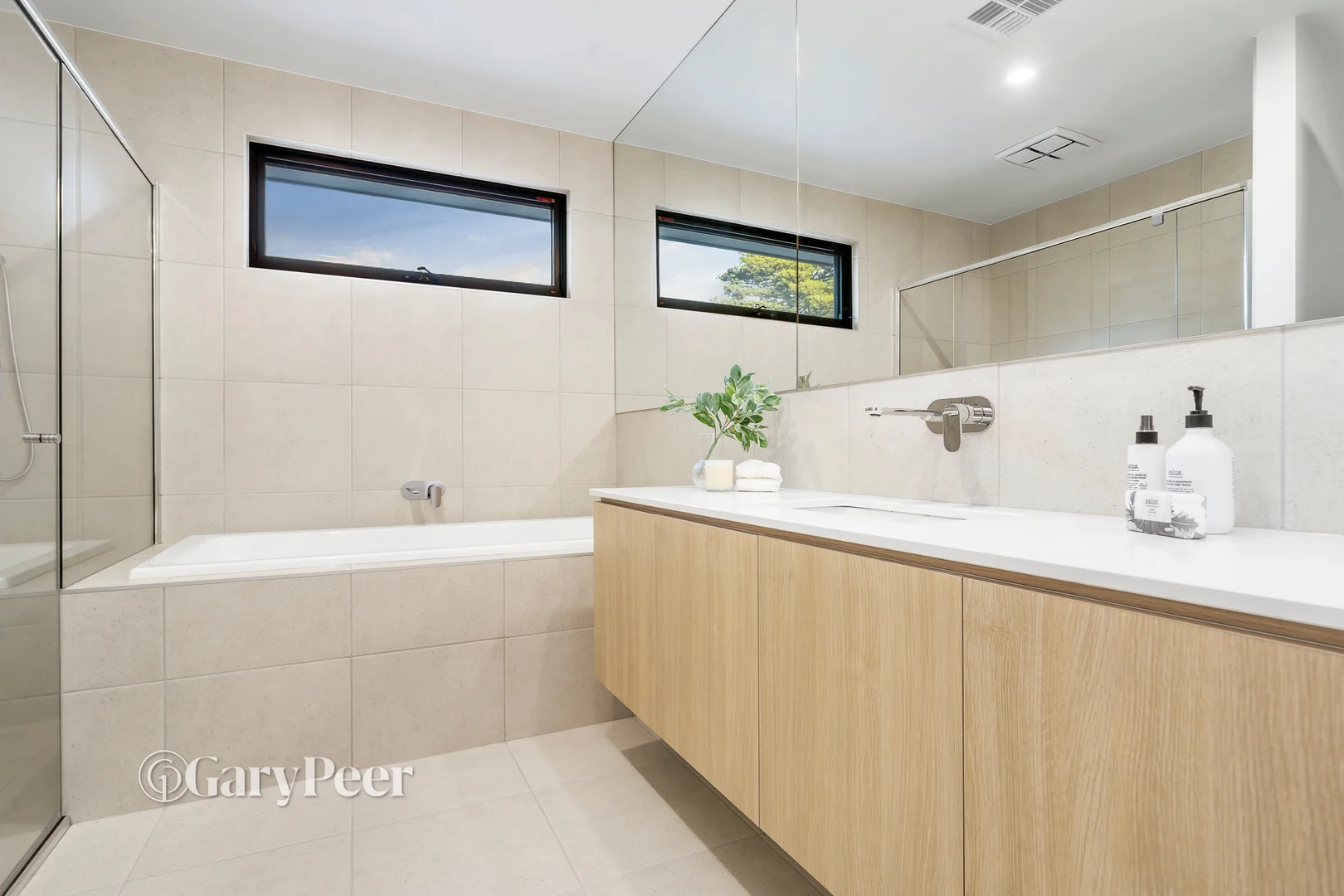 Additional image 13 of 16 Hawson Avenue, Glen Huntly VIC 3163