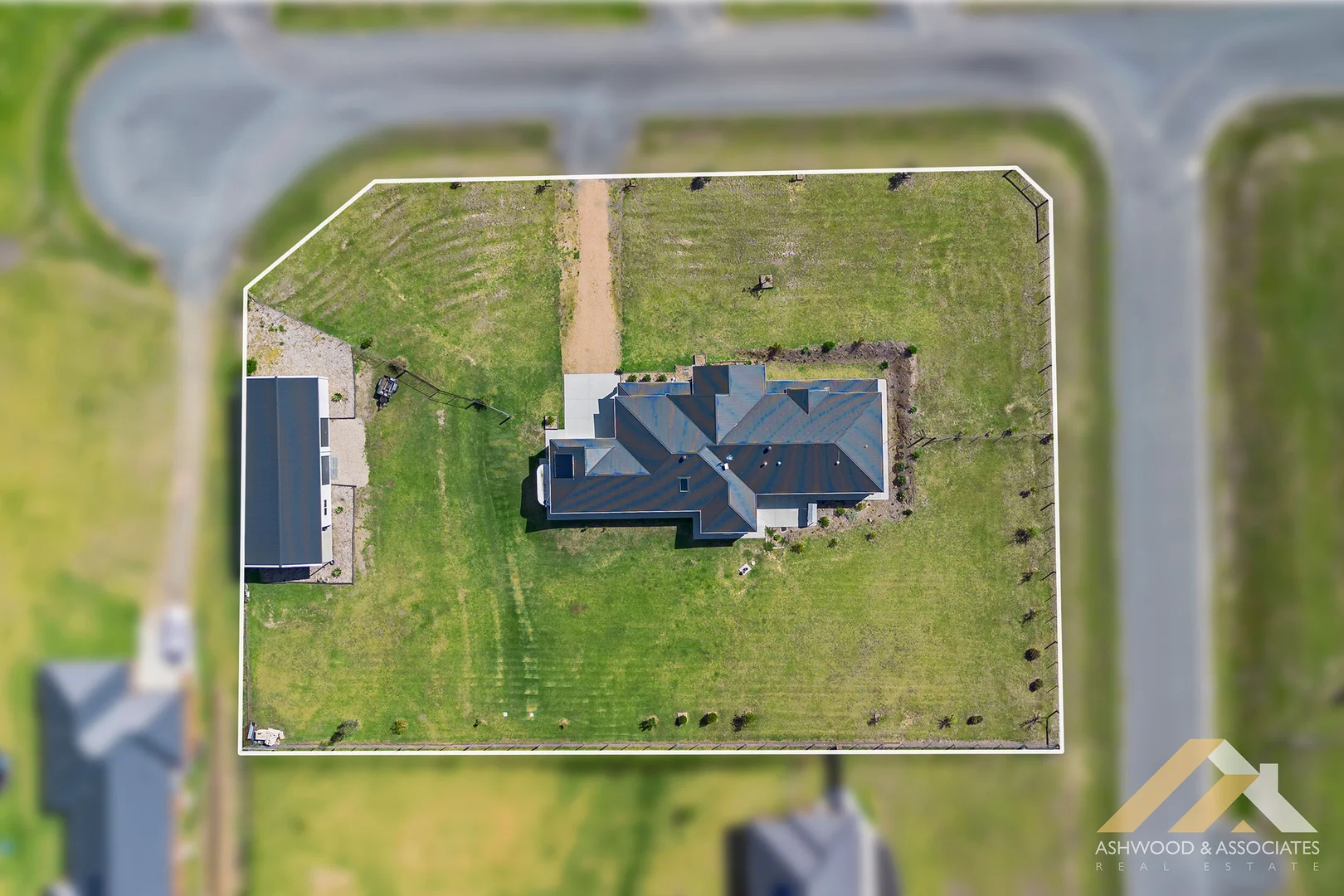 Additional image 24 of 3A Di Palma Terrace, Ellaswood VIC 3875