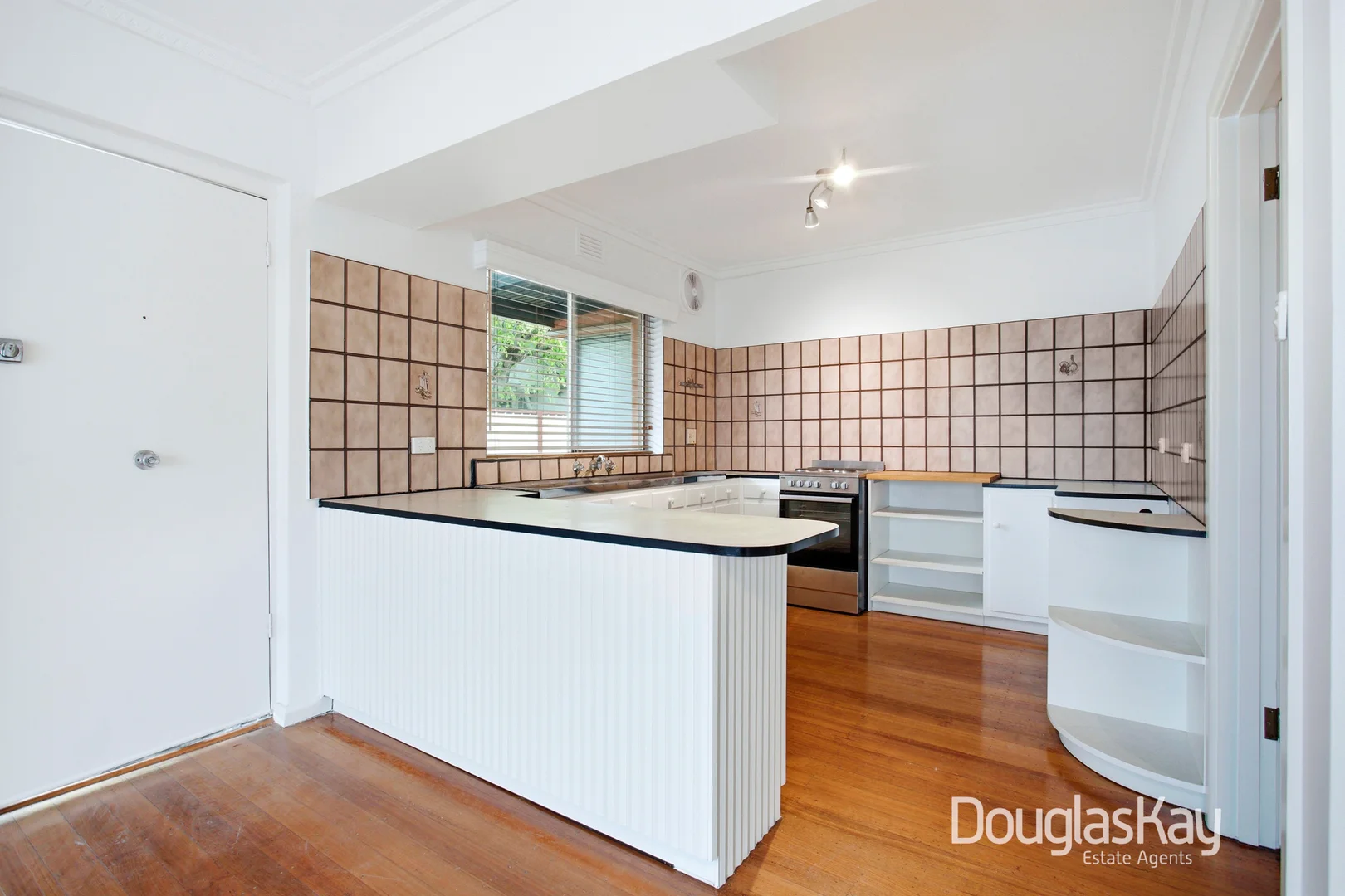 Additional image 5 of 1-5/35 Sun Crescent, Sunshine VIC 3020