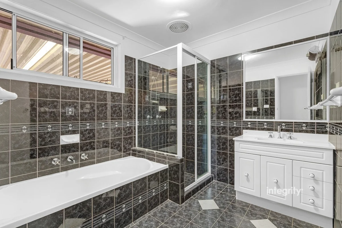 Additional image 12 of 10 Lyrebird Drive, Nowra NSW 2541