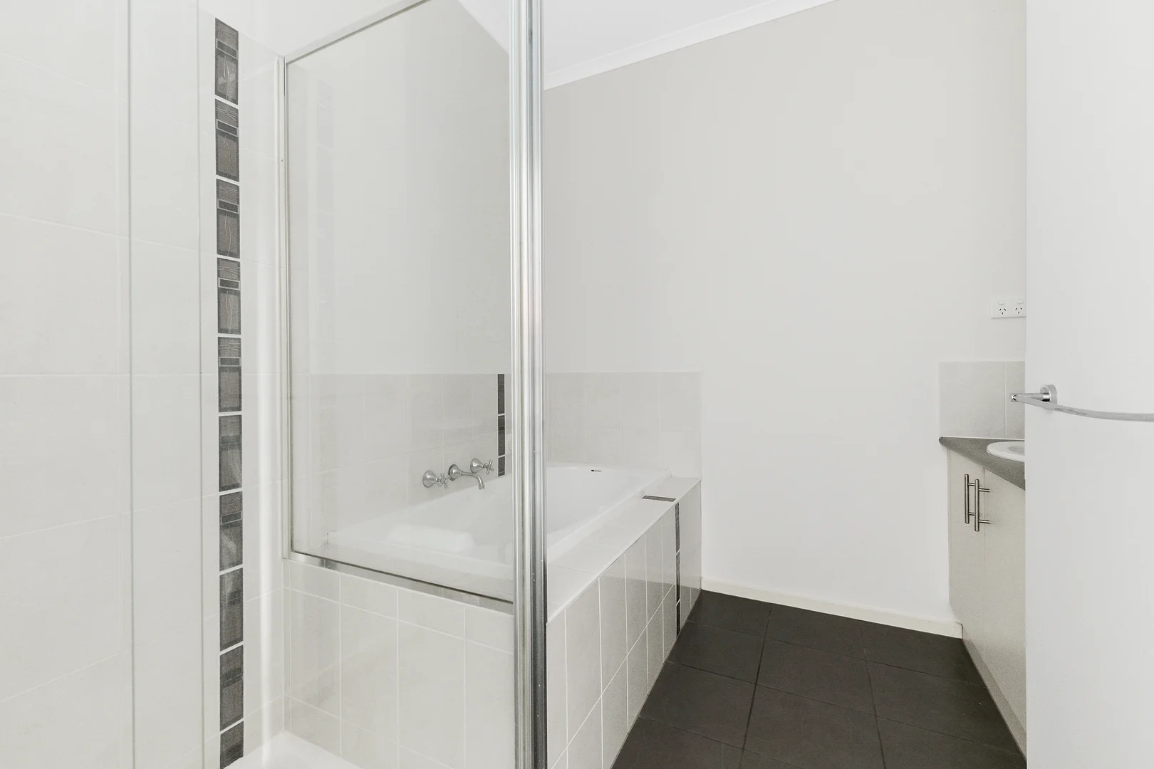 Additional image 10 of 82 Sabel Drive, Cranbourne North VIC 3977