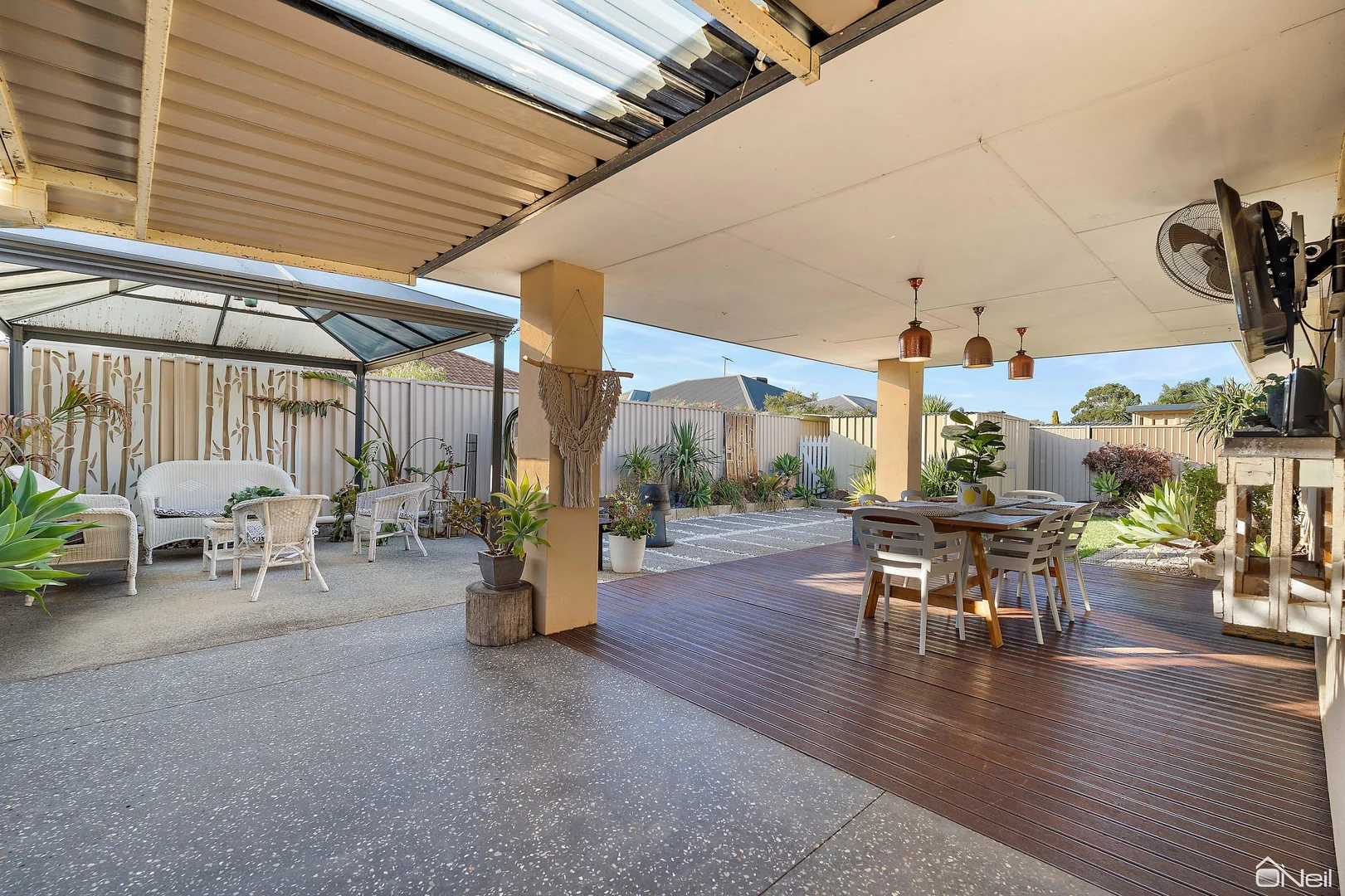 Additional image 24 of 126 Seville Drive, Seville Grove WA 6112