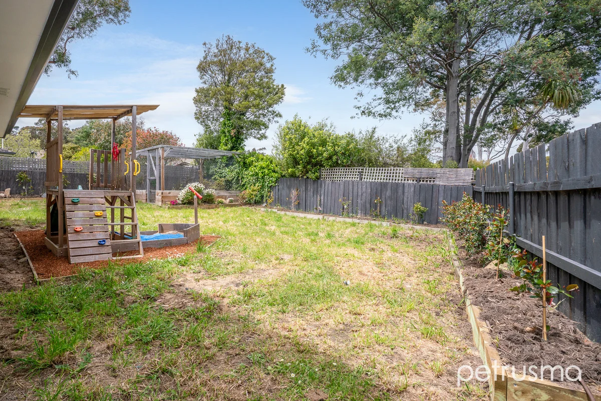 Additional image 34 of 8 Weemala Court, Mount Nelson TAS 7007