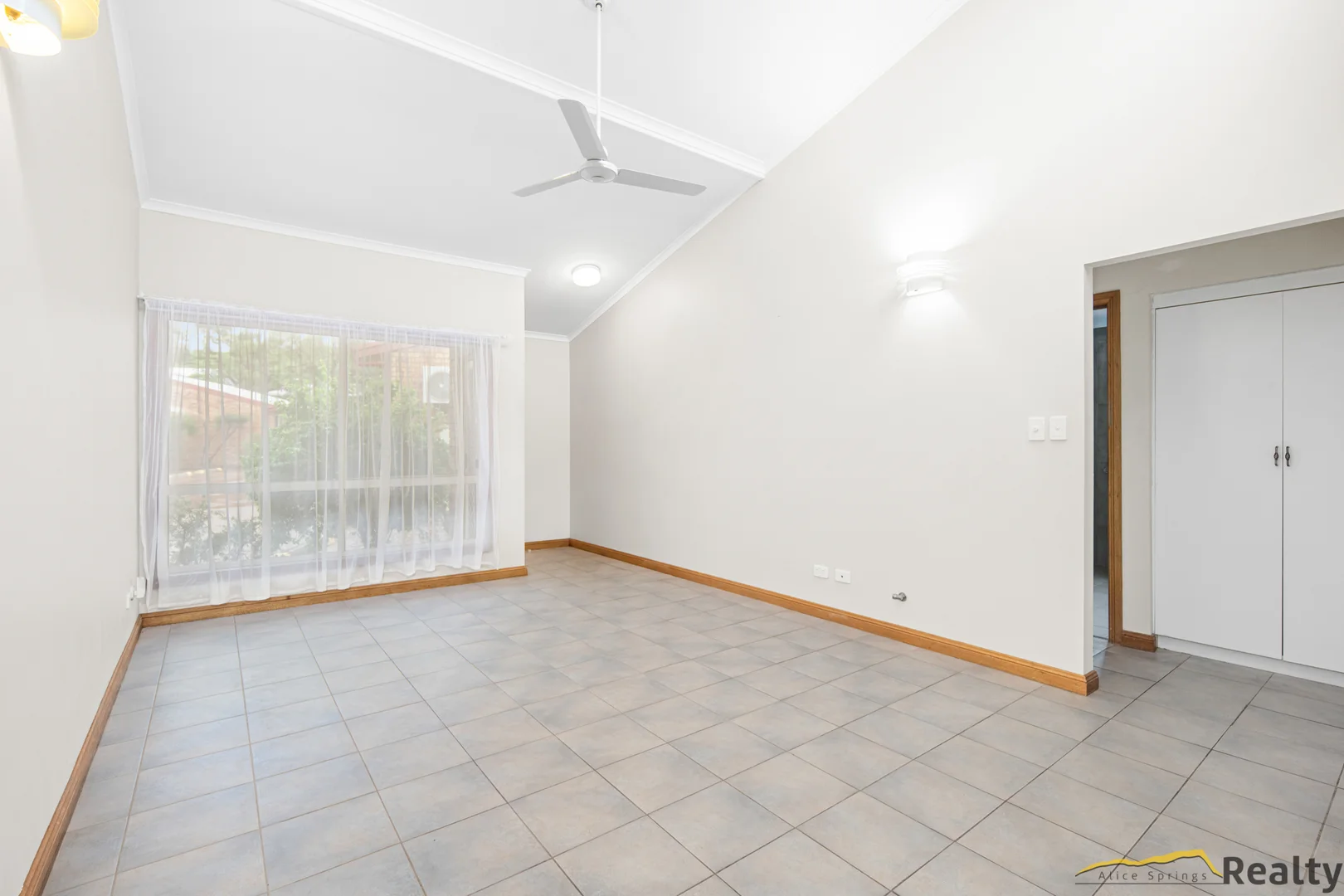 Additional image 10 of 4/40 Zeil Street, Araluen NT 0870