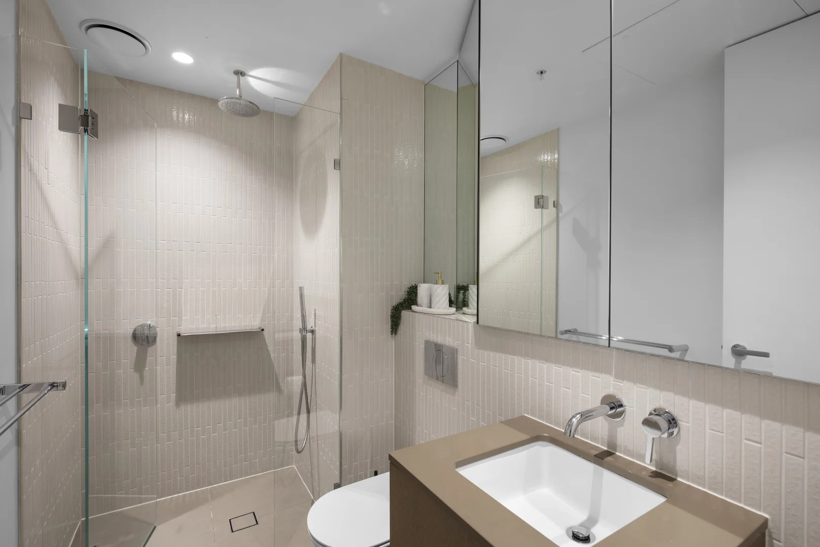 Additional image 6 of 1711e/18 Hoff Boulevard, Southbank VIC 3006